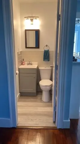 68 Cliffdale Avenue Cranston RI 02905