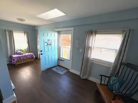 68 Cliffdale Avenue Cranston RI 02905