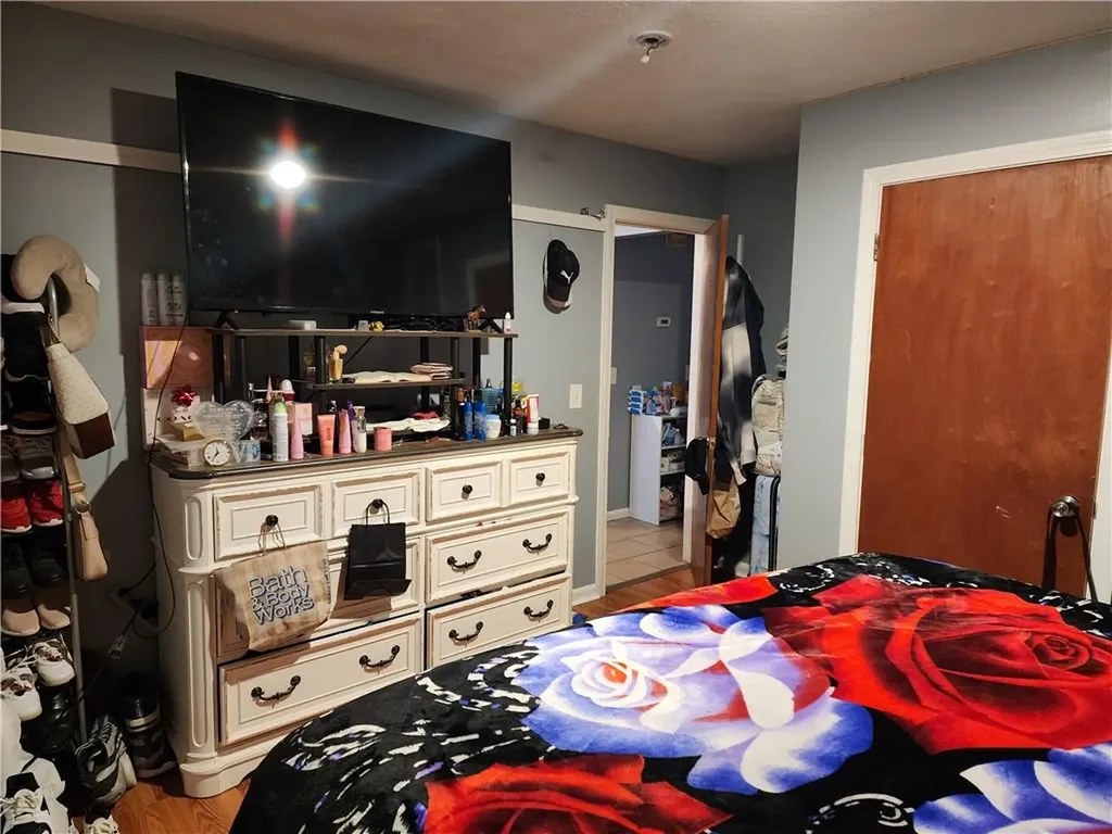 144 Daniel Avenue Providence RI 02909