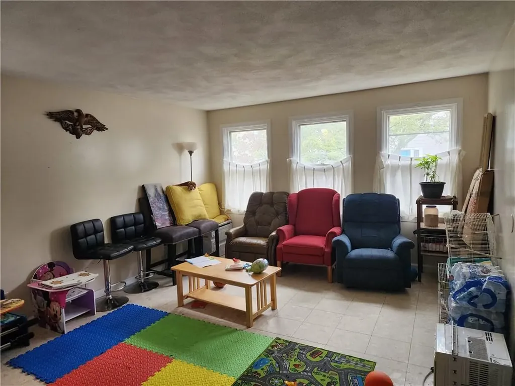 144 Daniel Avenue Providence RI 02909