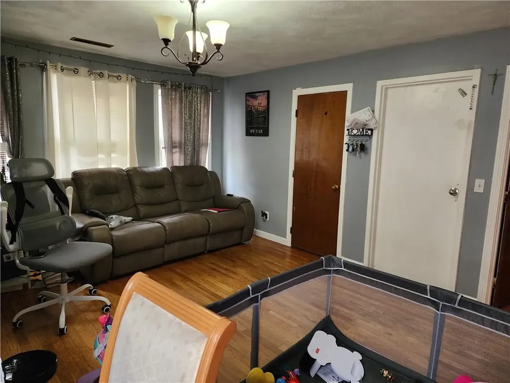 144 Daniel Avenue Providence RI 02909