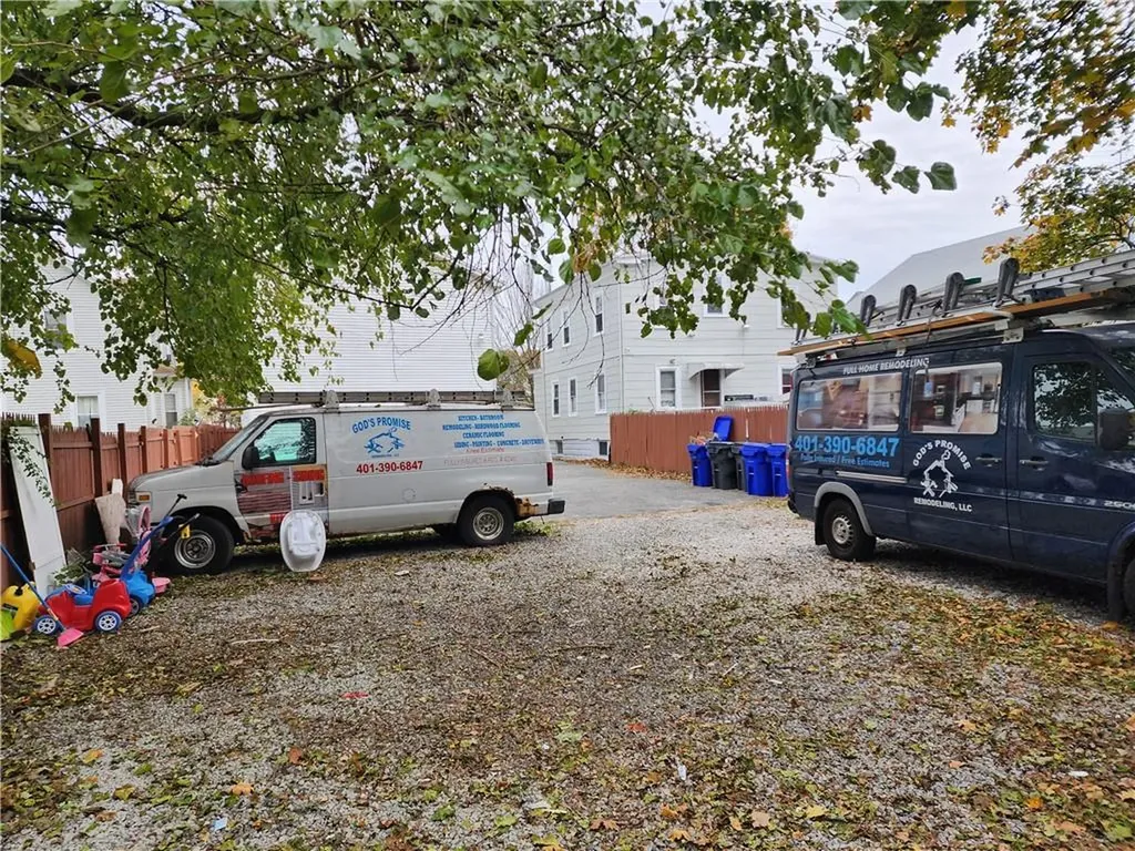 144 Daniel Avenue Providence RI 02909