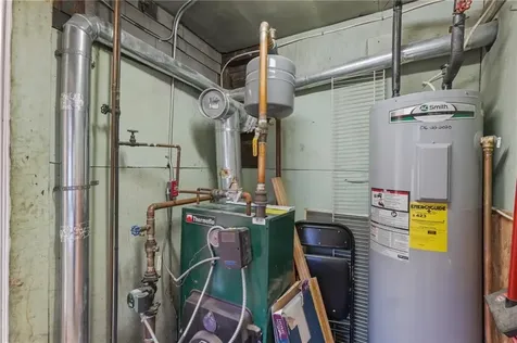 39 Tidewater Drive Warwick RI 02889