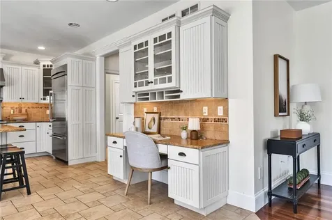 25 Asylum Road Warren RI 02885