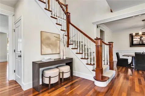 25 Asylum Road Warren RI 02885