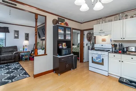 9 Baker Street Johnston RI 02919