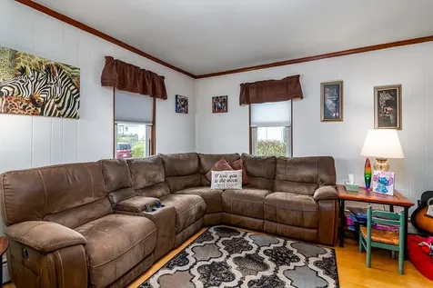 9 Baker Street Johnston RI 02919