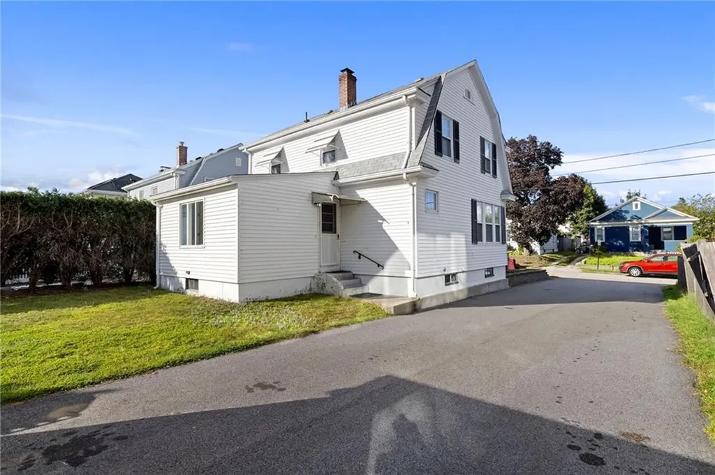 12 Stevens Road Cranston RI 02910