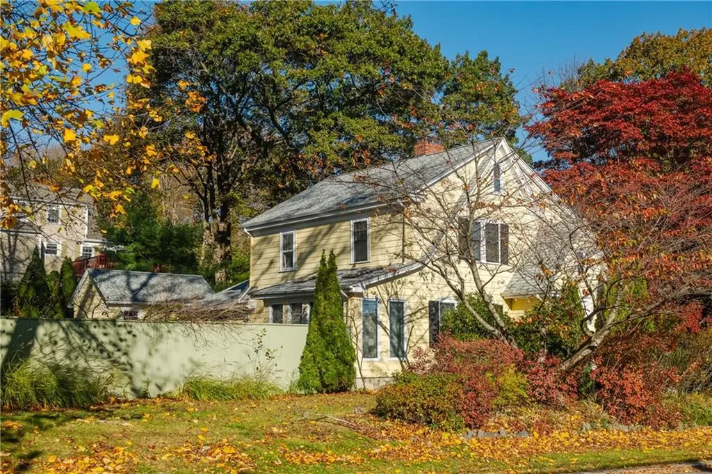 50 Longwood Avenue Providence RI 02908