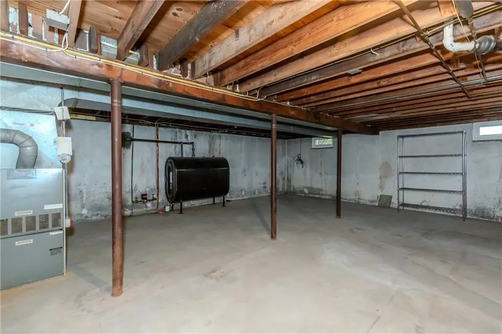 189 Poplar Drive Cranston RI 02920