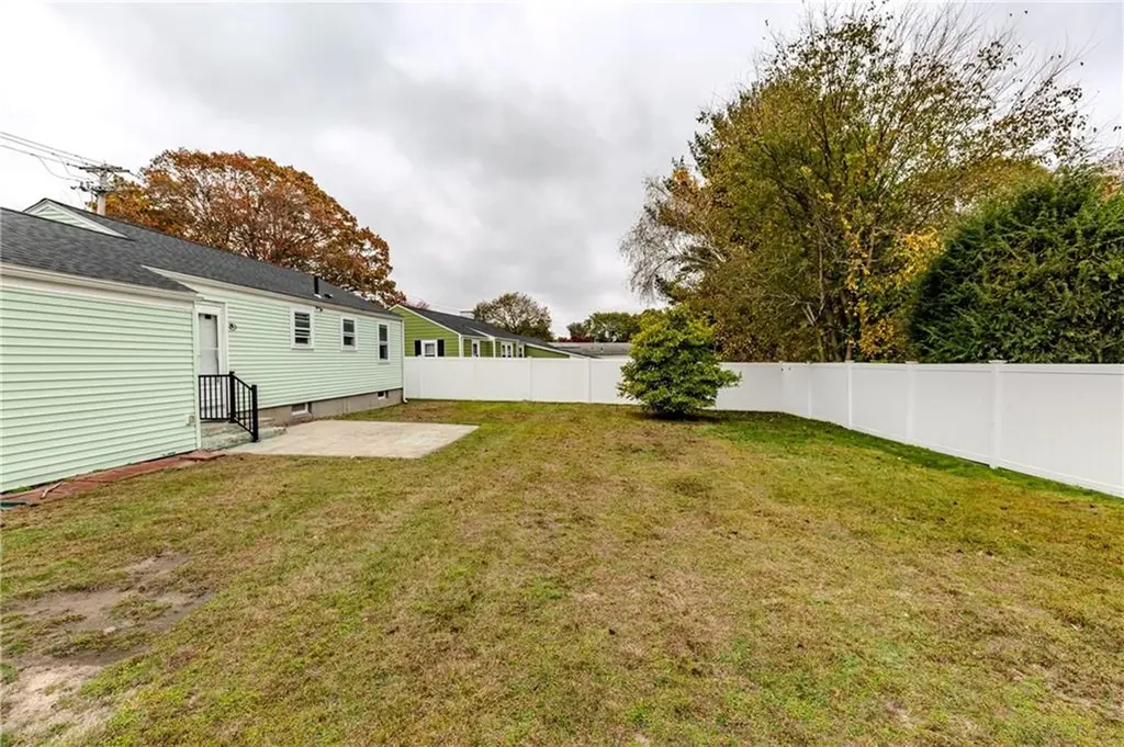 189 Poplar Drive Cranston RI 02920