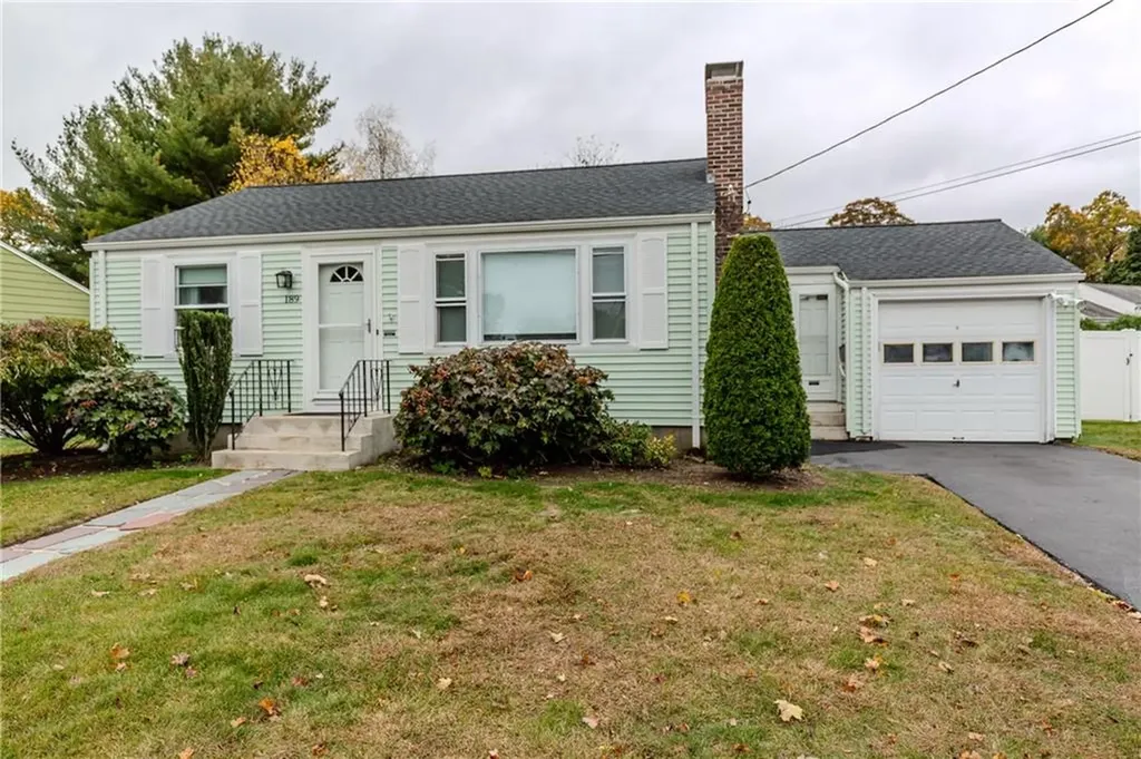 189 Poplar Drive Cranston RI 02920