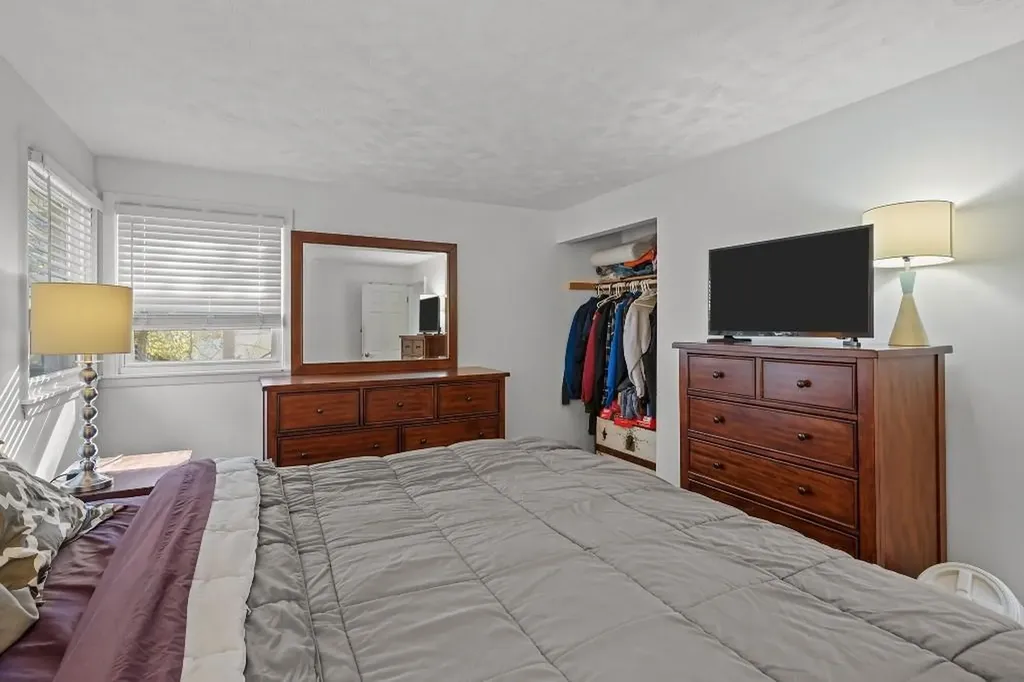 50 Circledale Drive Cumberland RI 02864