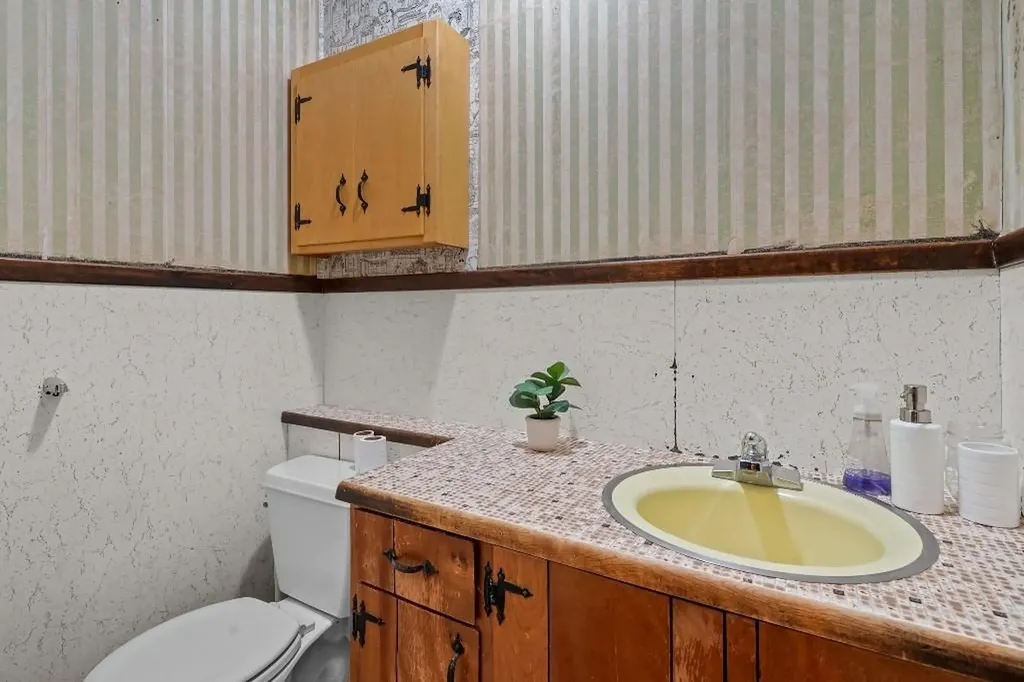 50 Circledale Drive Cumberland RI 02864