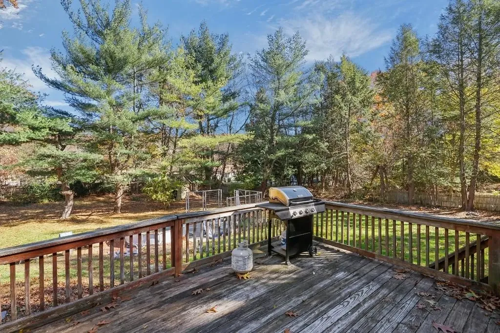 50 Circledale Drive Cumberland RI 02864