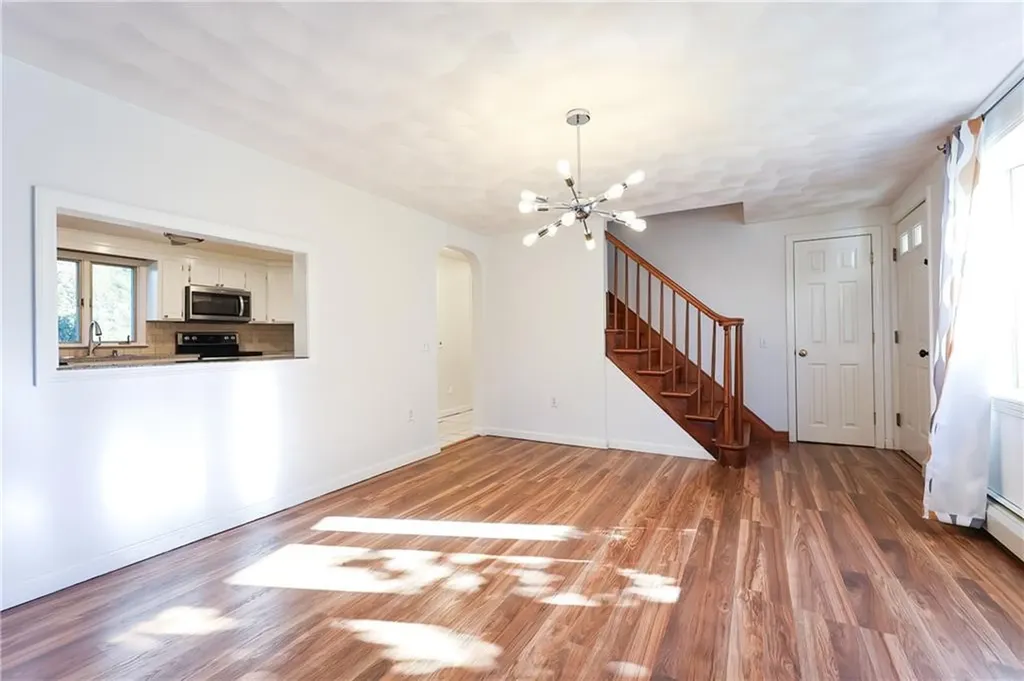 3 Grant Street Warwick RI 02886