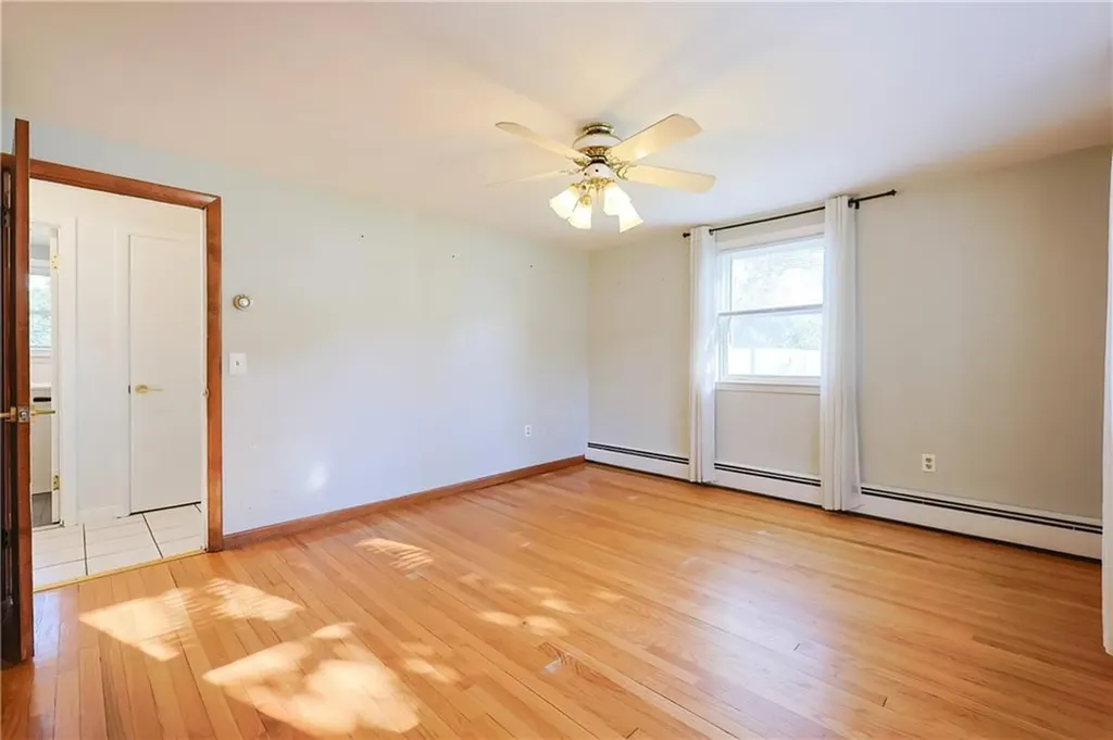 3 Grant Street Warwick RI 02886