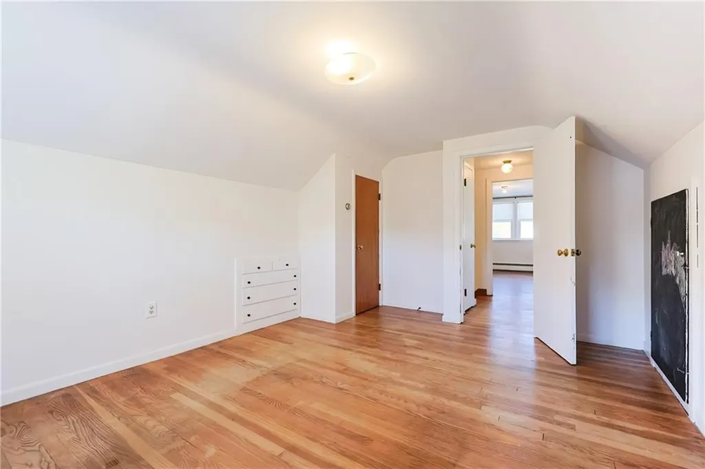 3 Grant Street Warwick RI 02886