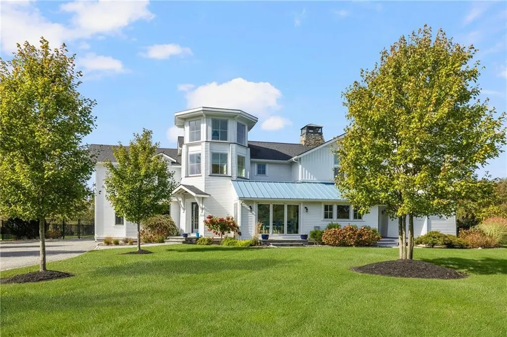 46 Carnegie Heights Drive Portsmouth RI 02871