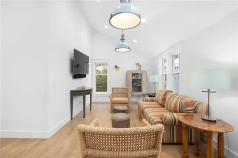 46 Carnegie Heights Drive Portsmouth RI 02871