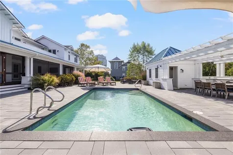 46 Carnegie Heights Drive Portsmouth RI 02871