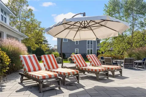 46 Carnegie Heights Drive Portsmouth RI 02871