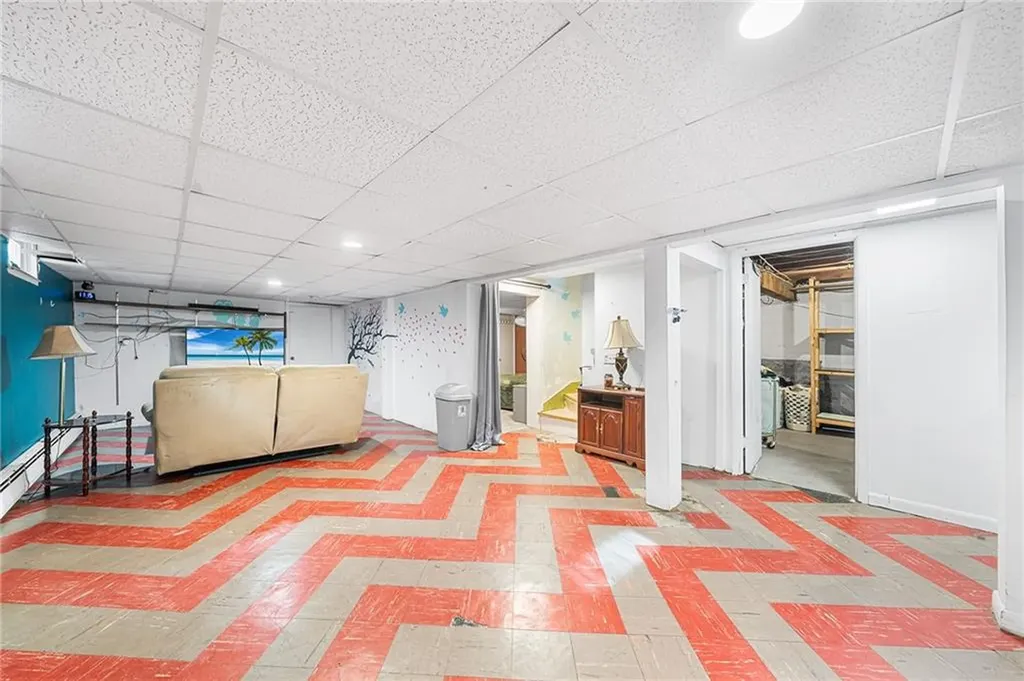 11 Lyman Avenue North Providence RI 02911