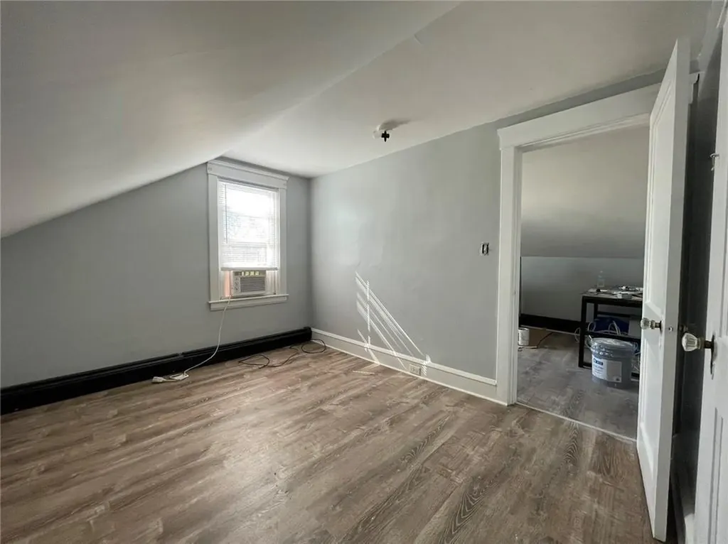 206 Reynolds Avenue Warwick RI 02889