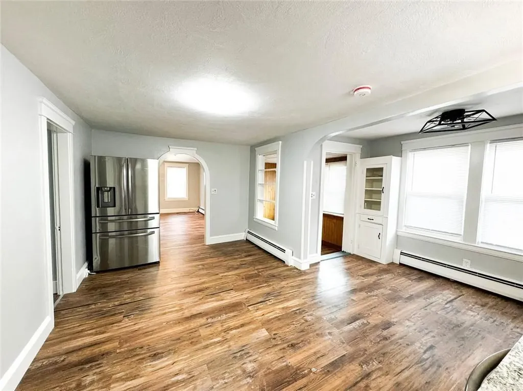 206 Reynolds Avenue Warwick RI 02889