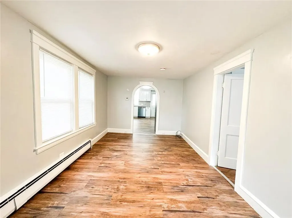 206 Reynolds Avenue Warwick RI 02889