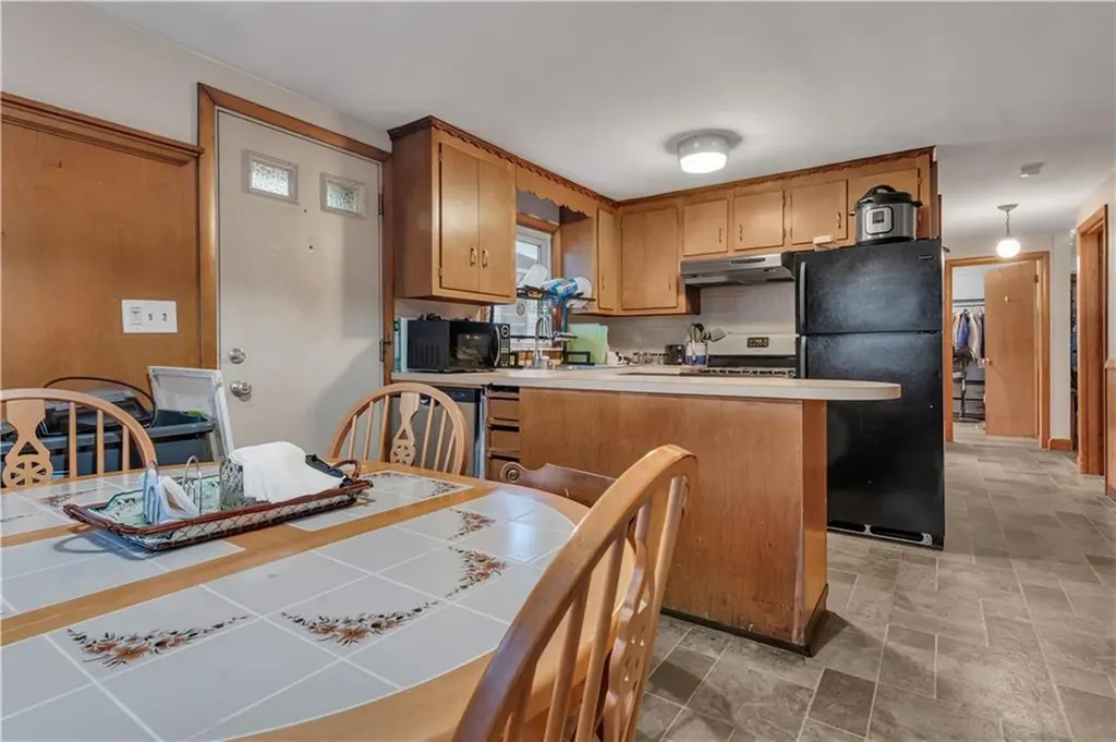 65 General Street Providence RI 02904