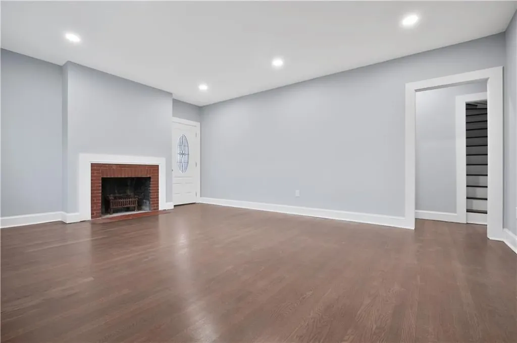 274 Archer Street Fall River MA 02720