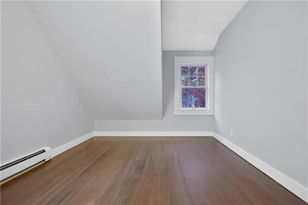 274 Archer Street Fall River MA 02720