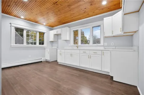 274 Archer Street Fall River MA 02720