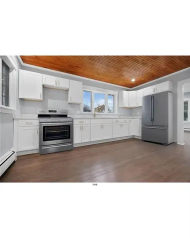 274 Archer Street Fall River MA 02720