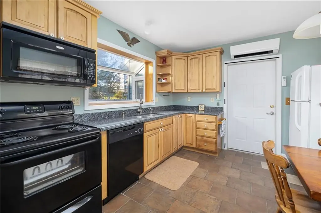 130 Pequot Drive Charlestown RI 02813