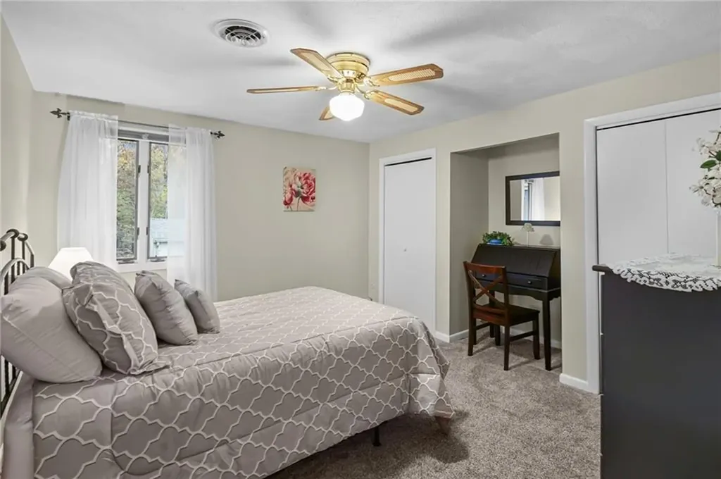 23 Maureen Drive Smithfield RI 02917