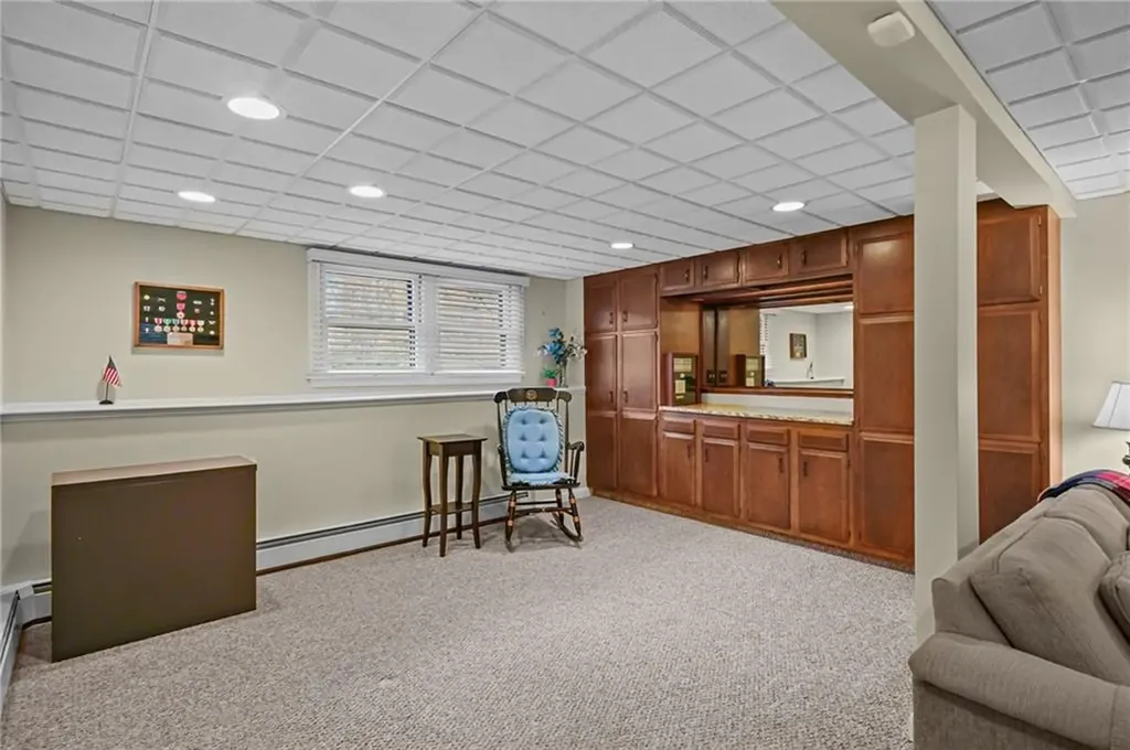 23 Maureen Drive Smithfield RI 02917