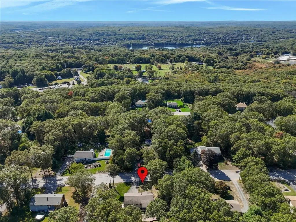 23 Maureen Drive Smithfield RI 02917