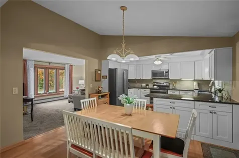 23 Maureen Drive Smithfield RI 02917