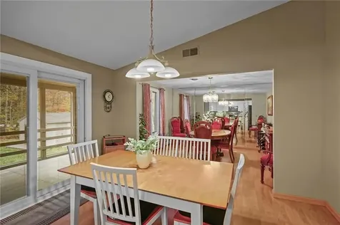 23 Maureen Drive Smithfield RI 02917