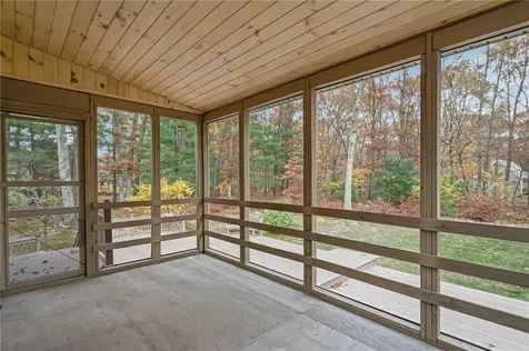 23 Maureen Drive Smithfield RI 02917