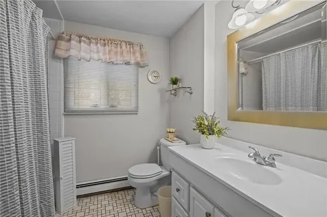 23 Maureen Drive Smithfield RI 02917