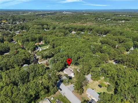 23 Maureen Drive Smithfield RI 02917