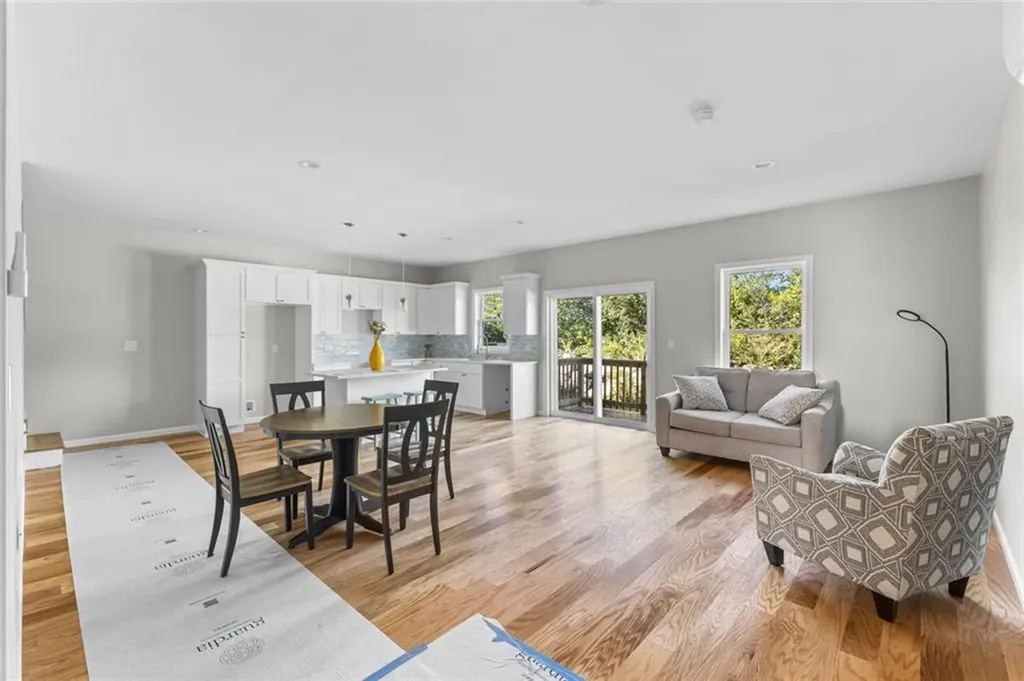 91 Ayda Rose Avenue West Warwick RI 02893