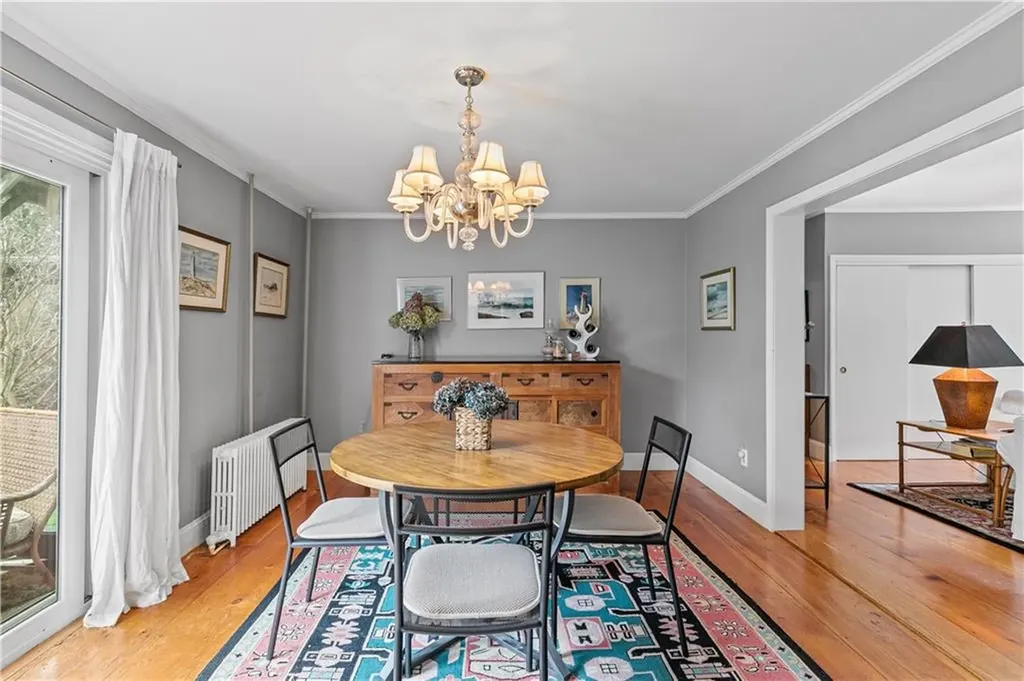 46 Chastellux Avenue Newport RI 02840