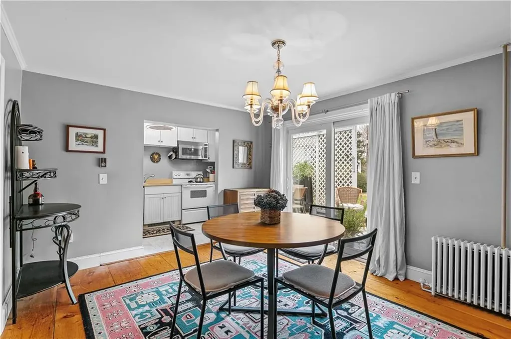 46 Chastellux Avenue Newport RI 02840