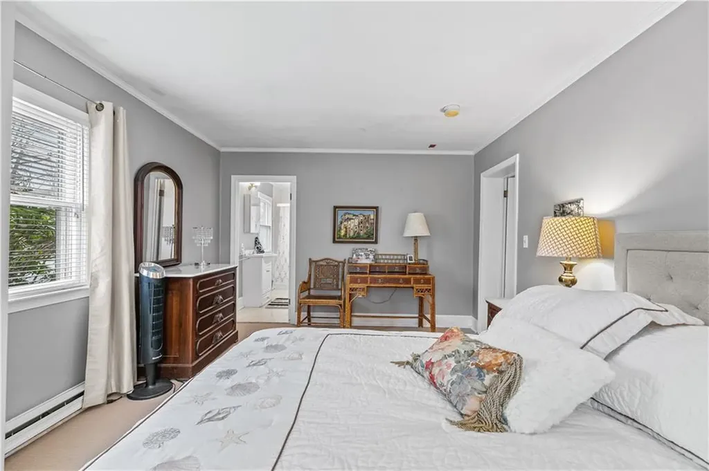 46 Chastellux Avenue Newport RI 02840