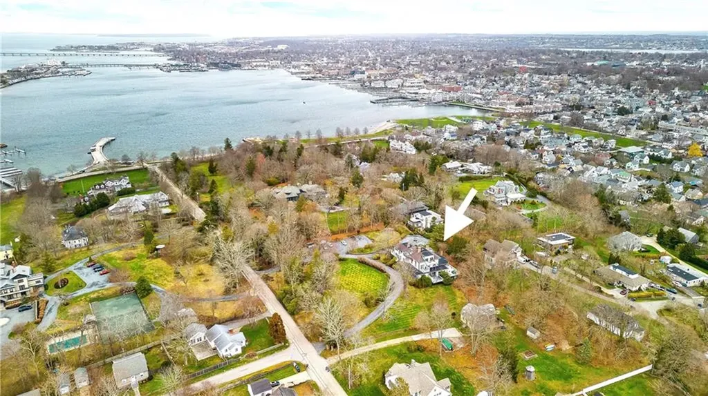 46 Chastellux Avenue Newport RI 02840