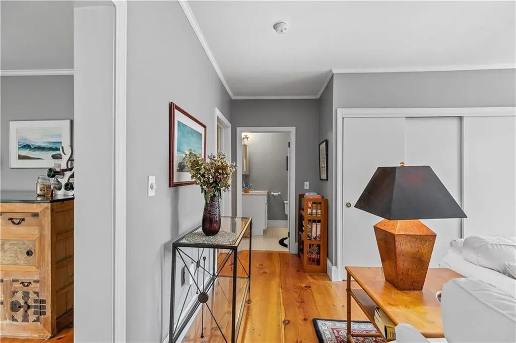 46 Chastellux Avenue Newport RI 02840